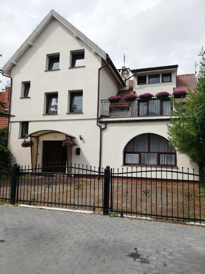 Willa Idylla Kołobrzeg Exteriör bild